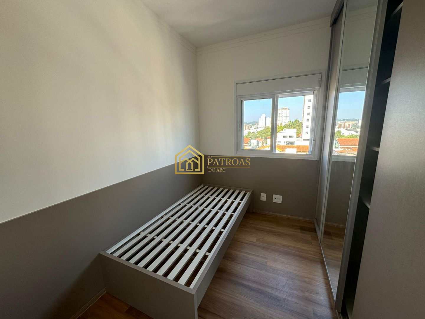 Apartamento à venda com 2 quartos, 55m² - Foto 17