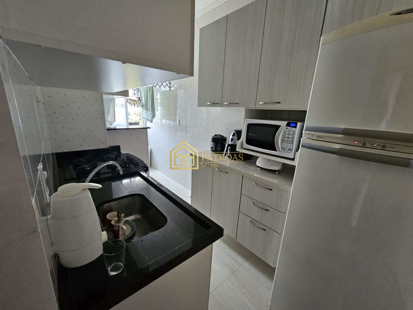 Apartamento à venda com 2 quartos, 48m² - Foto 1