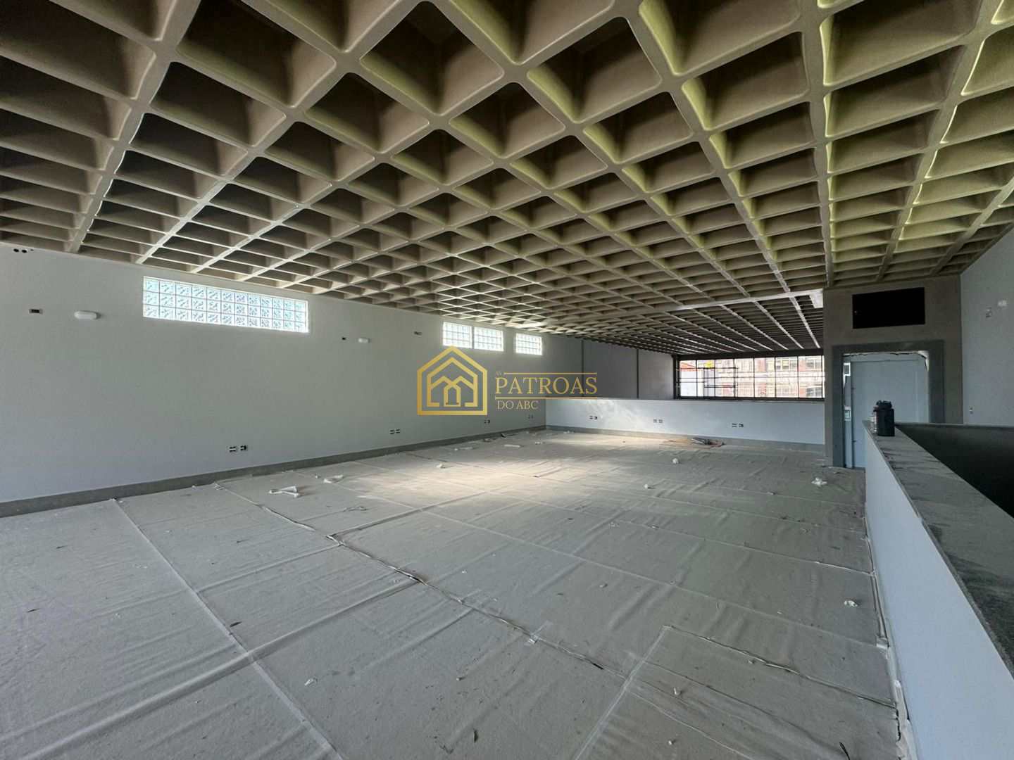 Prédio Inteiro para alugar, 960m² - Foto 24