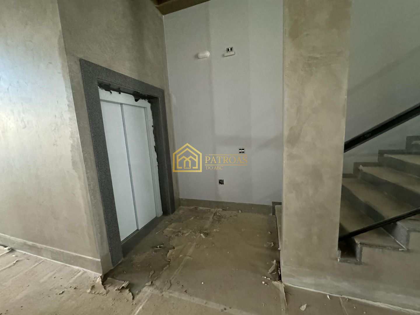 Prédio Inteiro para alugar, 960m² - Foto 25