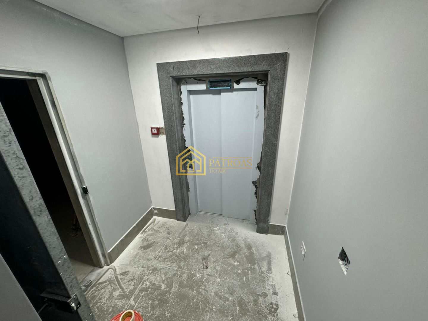 Prédio Inteiro para alugar, 960m² - Foto 22