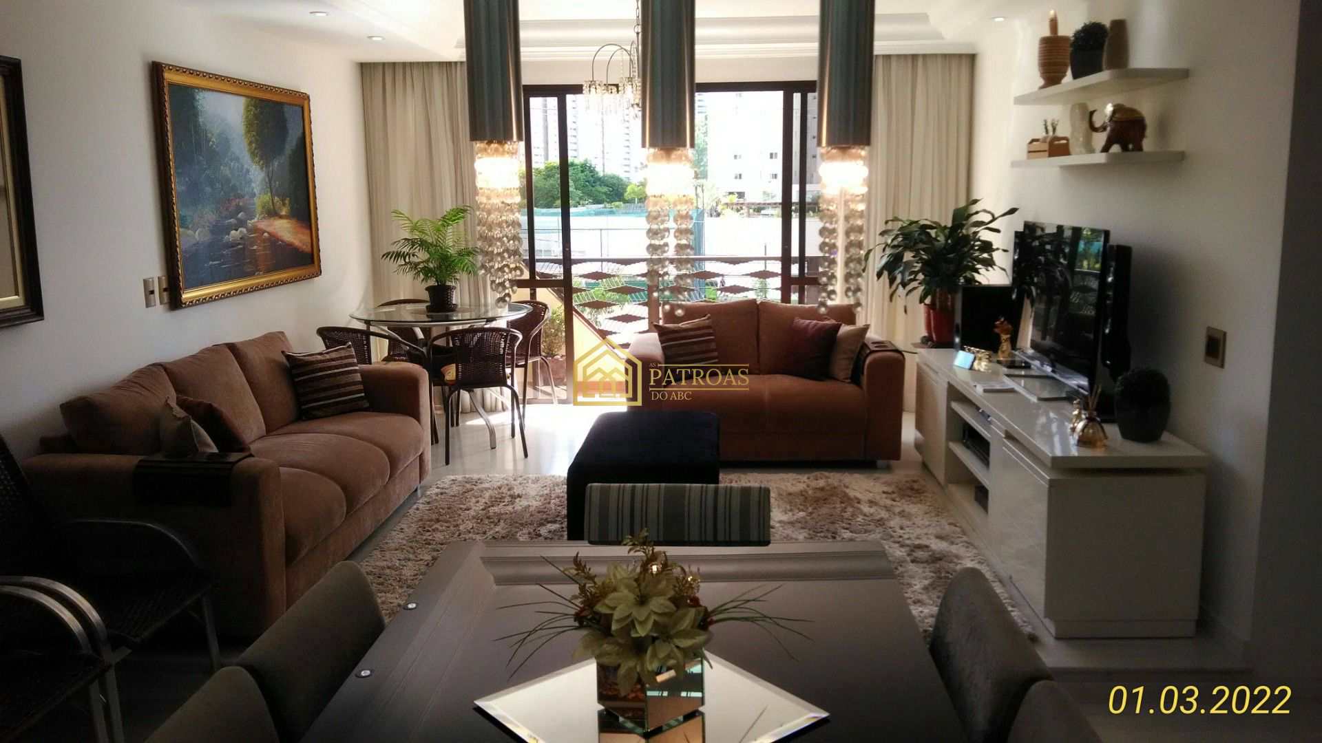 Apartamento à venda com 4 quartos, 145m² - Foto 2