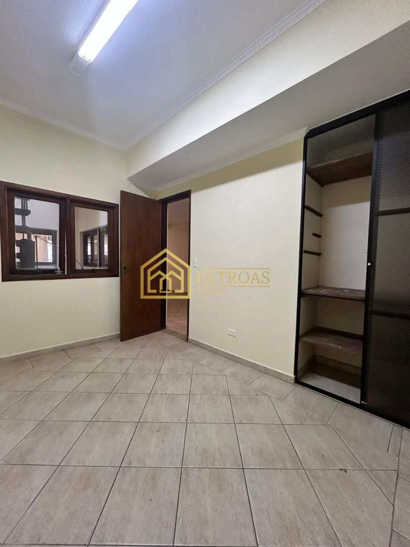 Sobrado à venda com 3 quartos, 291m² - Foto 44