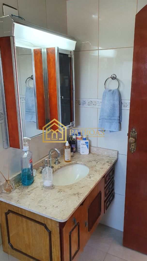 Sobrado à venda com 3 quartos, 185m² - Foto 21