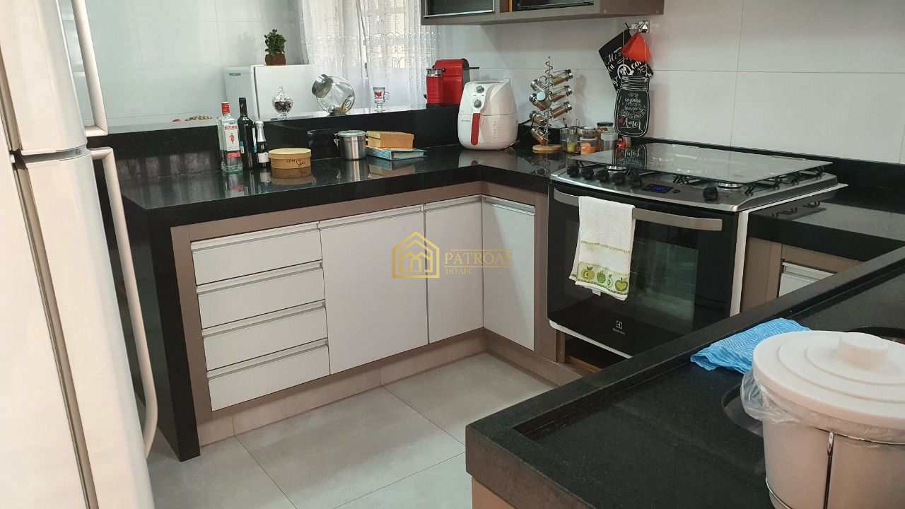 Sobrado à venda com 3 quartos, 185m² - Foto 10