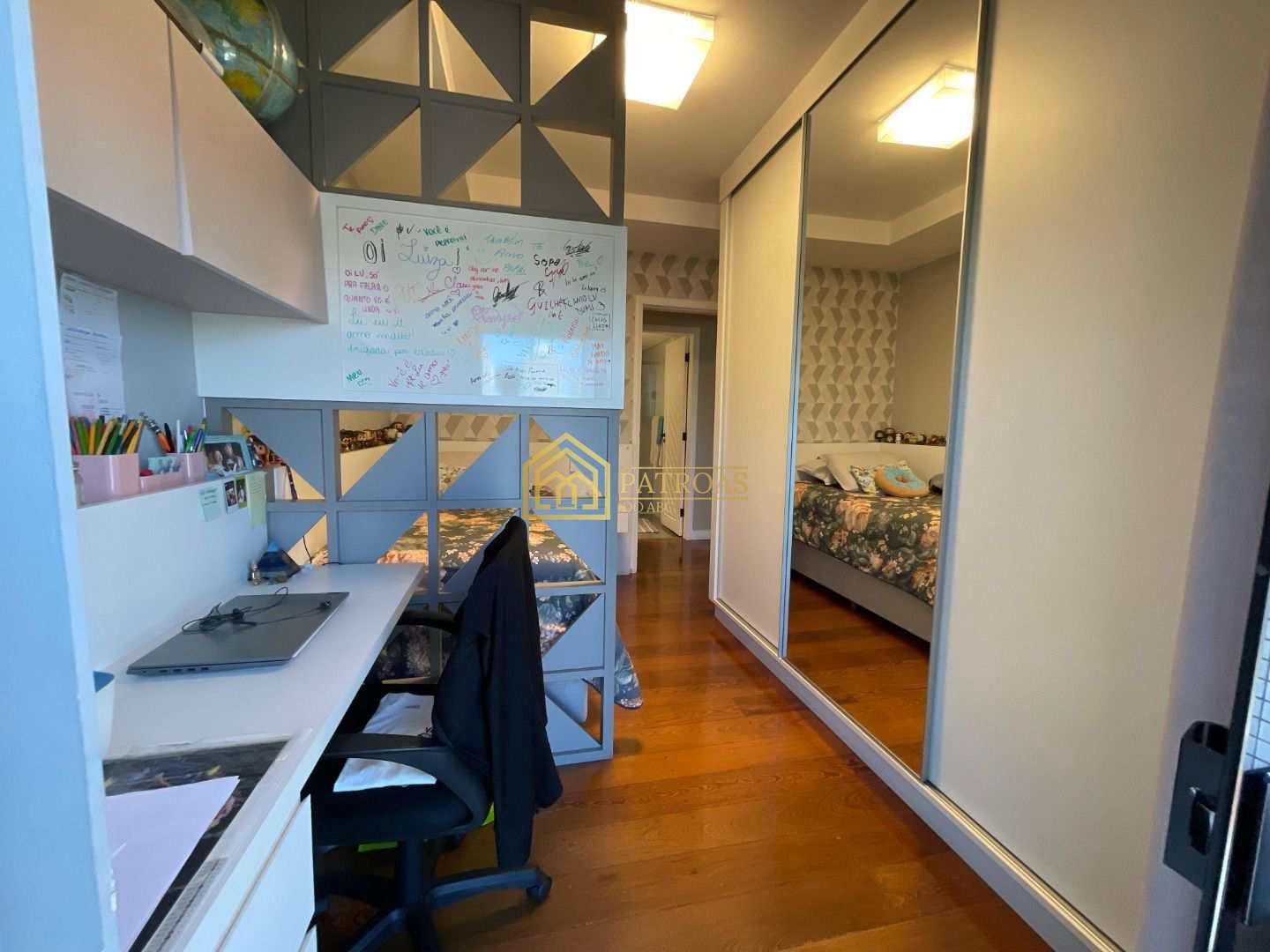 Apartamento à venda com 3 quartos, 96m² - Foto 19