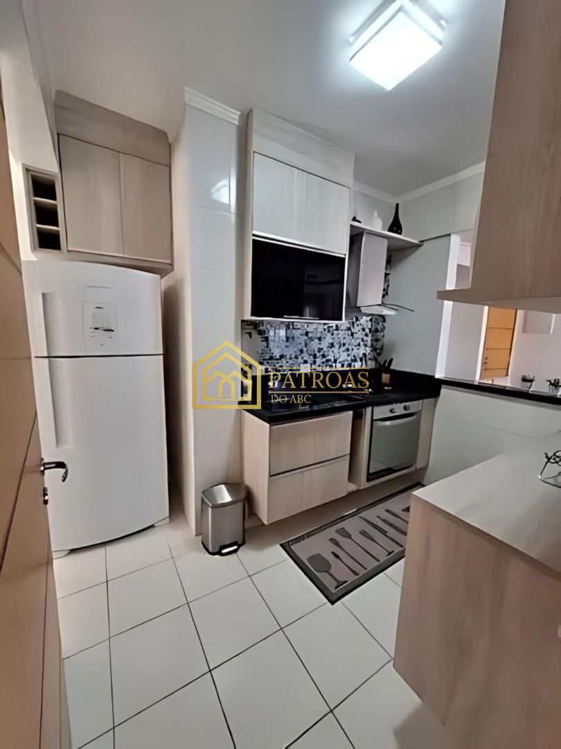 Apartamento à venda com 2 quartos, 60m² - Foto 4