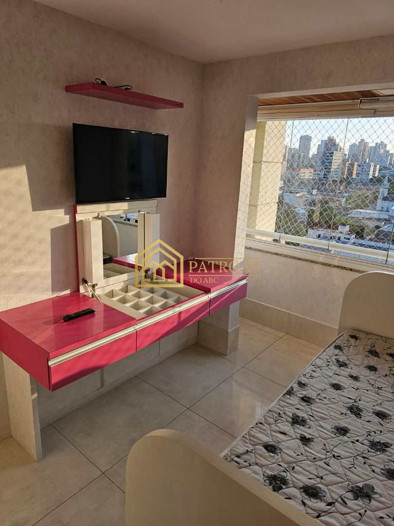 Apartamento para alugar com 4 quartos, 140m² - Foto 12