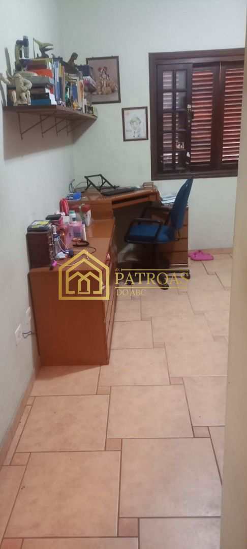 Sobrado à venda com 5 quartos, 193m² - Foto 37