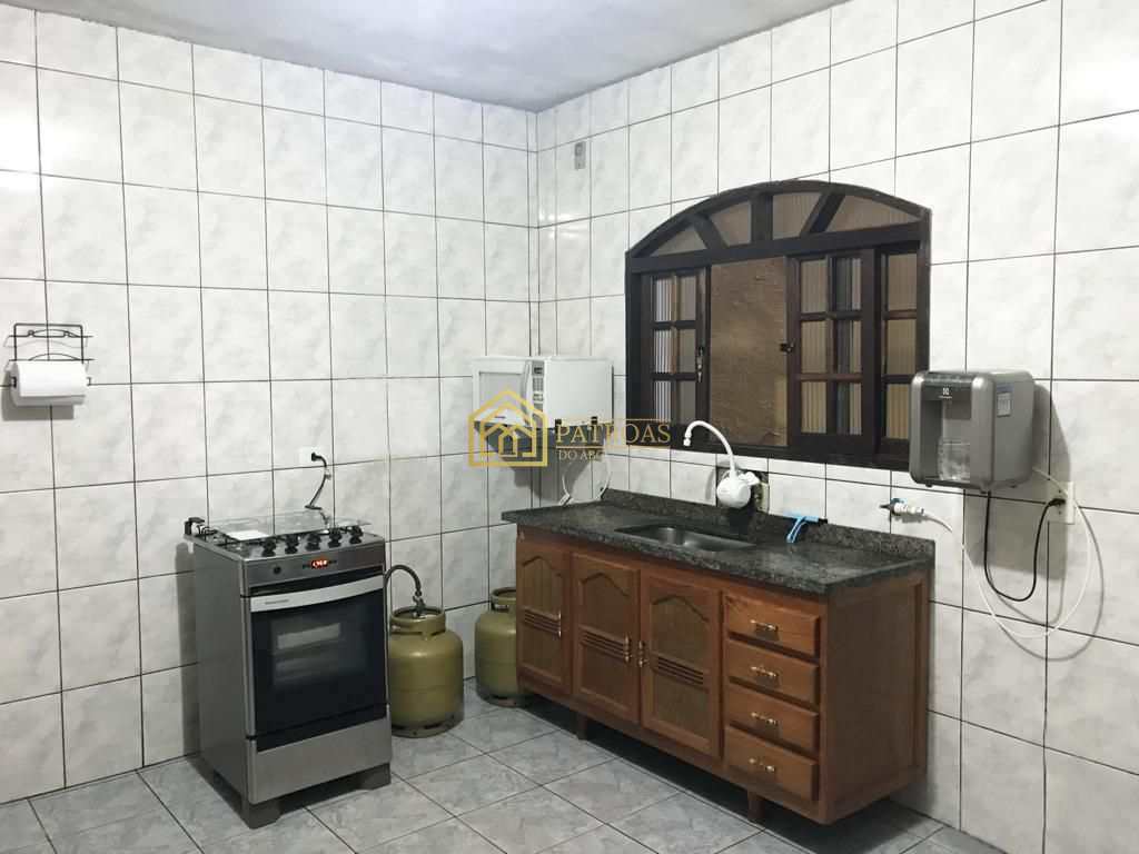 Sobrado à venda com 4 quartos, 193m² - Foto 2