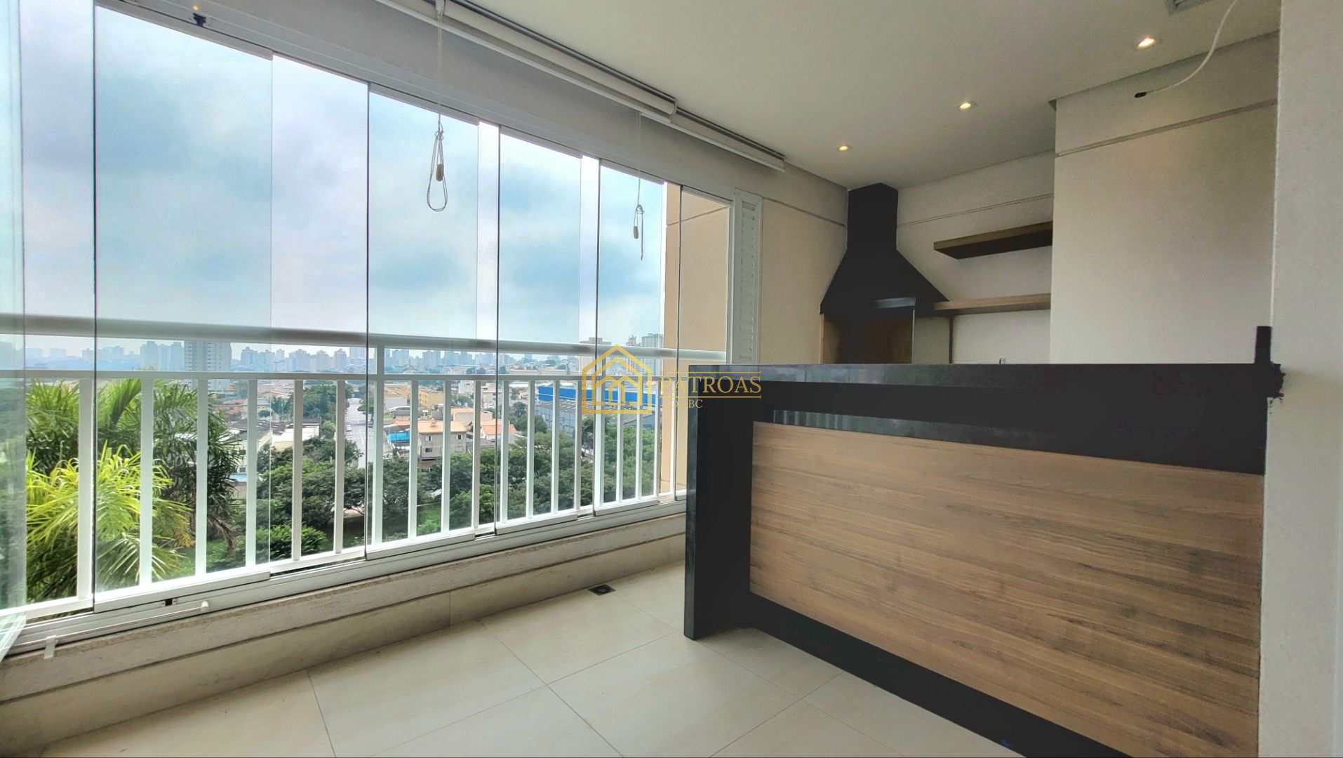 Apartamento à venda com 2 quartos, 77m² - Foto 9