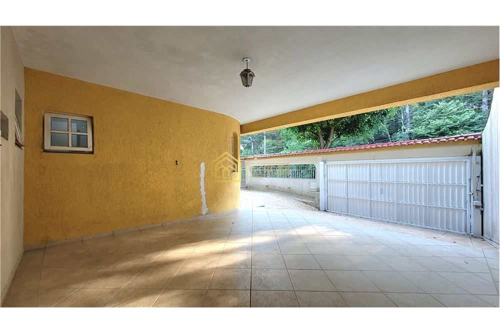 Casa à venda com 4 quartos, 336m² - Foto 6