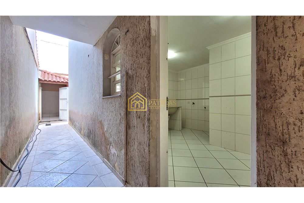 Casa à venda com 4 quartos, 336m² - Foto 22