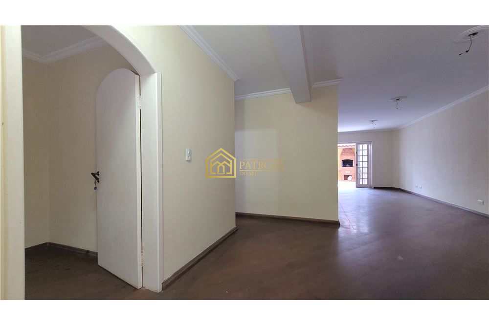 Casa à venda com 4 quartos, 336m² - Foto 8