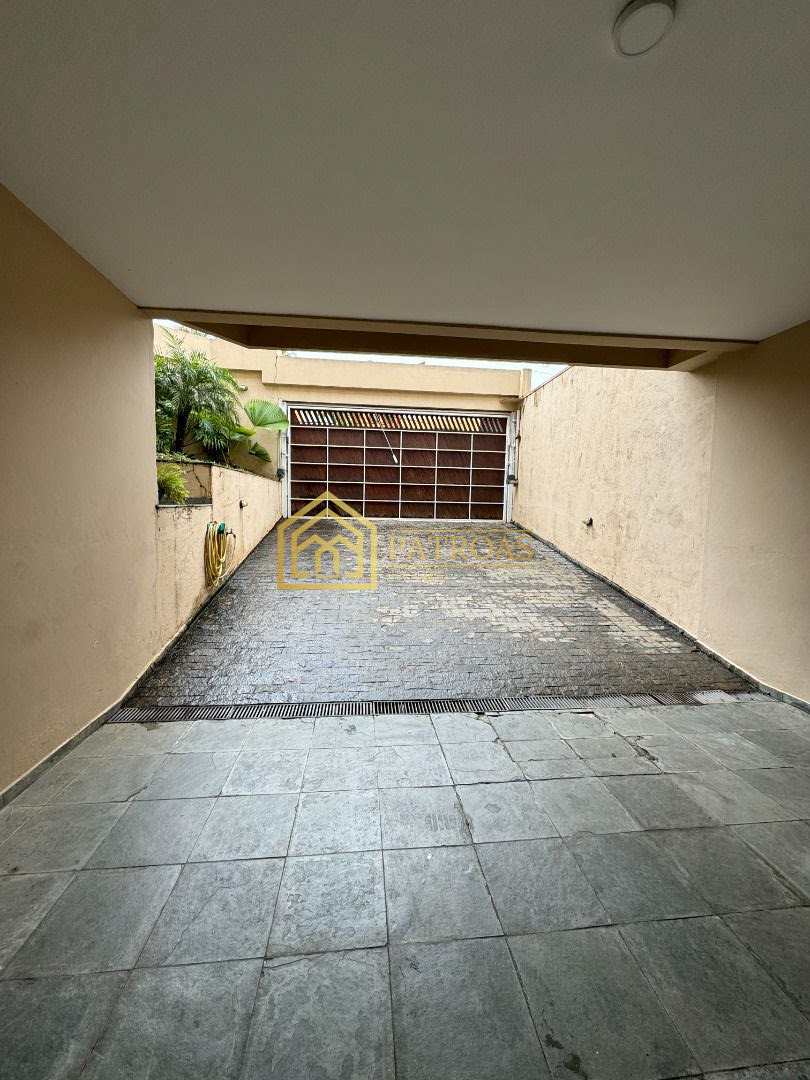 Sobrado à venda com 4 quartos, 361m² - Foto 12