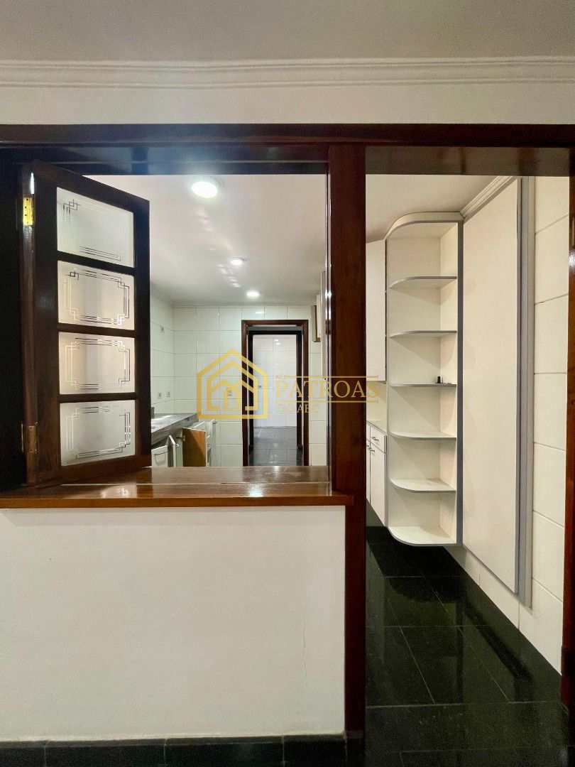 Sobrado à venda com 4 quartos, 361m² - Foto 15