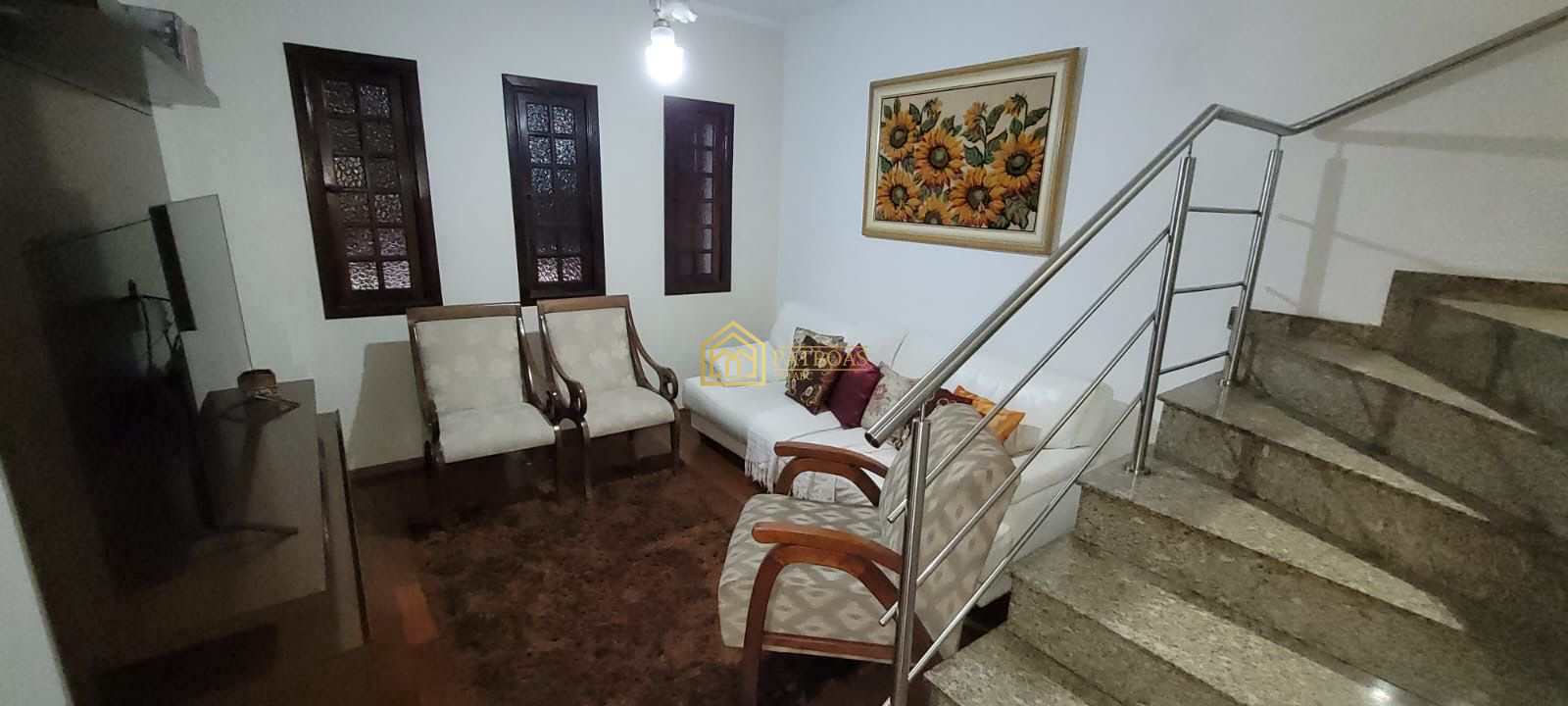 Sobrado à venda com 3 quartos, 208m² - Foto 1