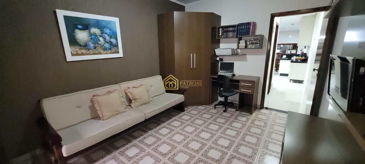 Sobrado à venda com 3 quartos, 208m² - Foto 4