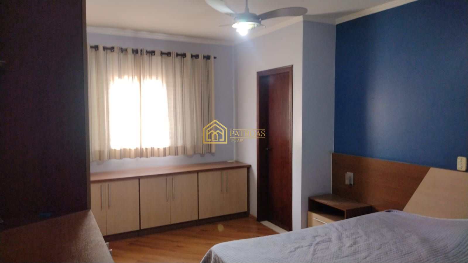 Sobrado à venda com 4 quartos, 250m² - Foto 7