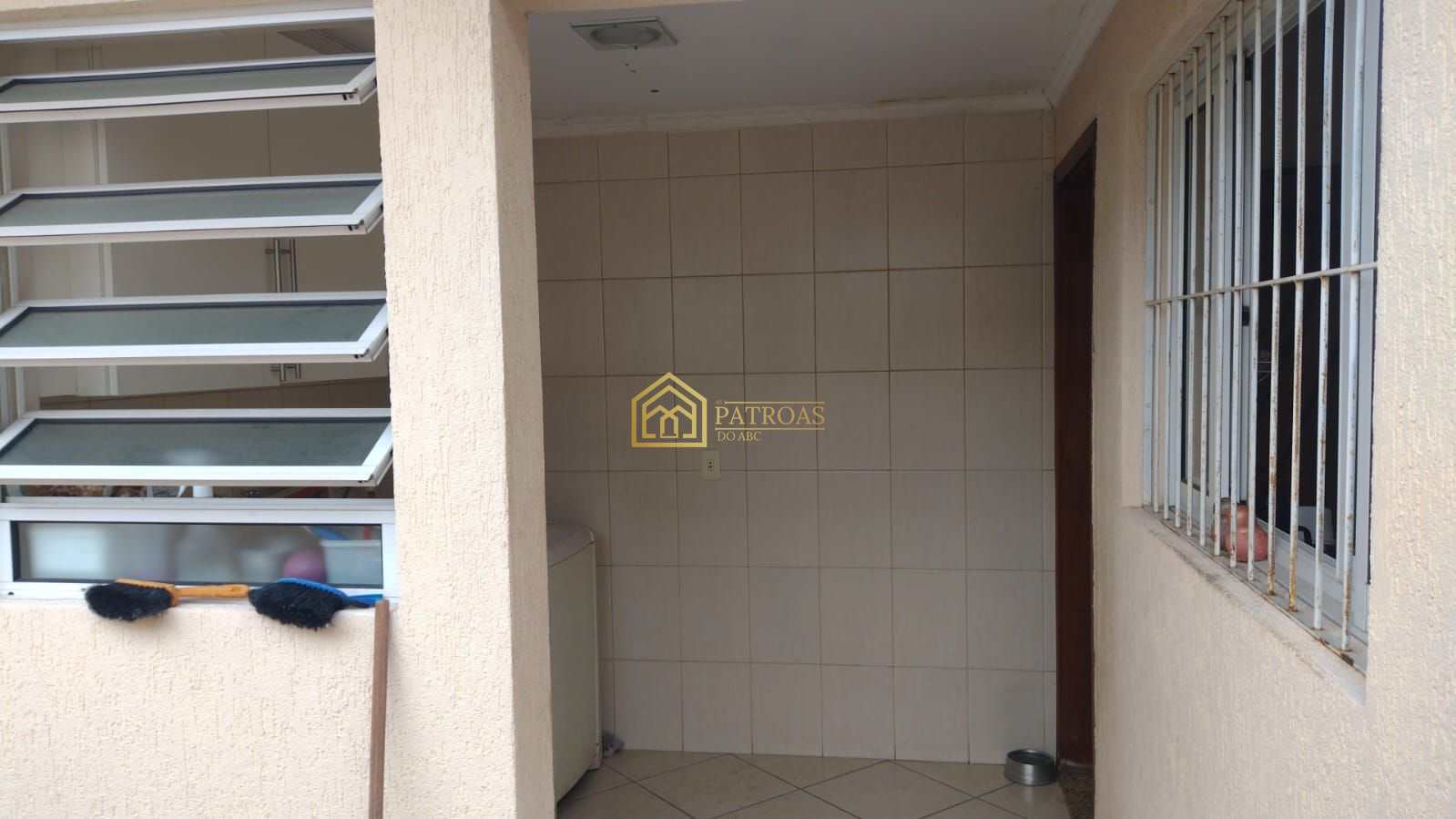 Sobrado à venda com 4 quartos, 250m² - Foto 25