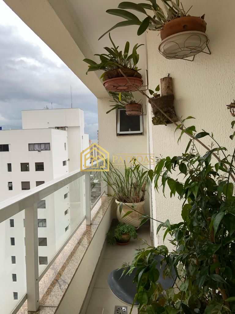 Apartamento à venda com 3 quartos, 120m² - Foto 10