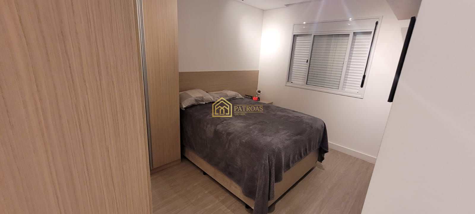 Apartamento à venda com 2 quartos, 64m² - Foto 26