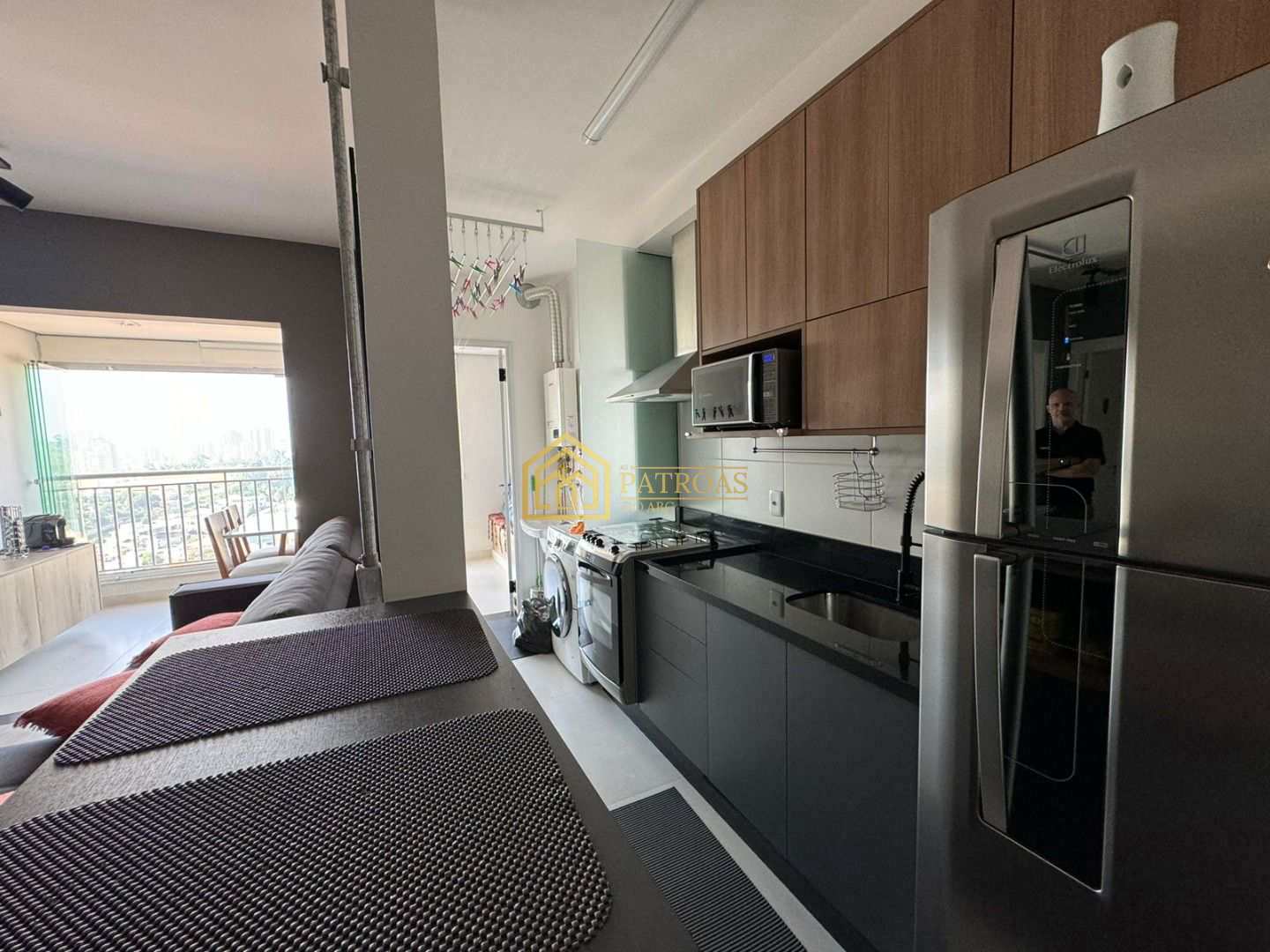 Apartamento à venda com 2 quartos, 64m² - Foto 8