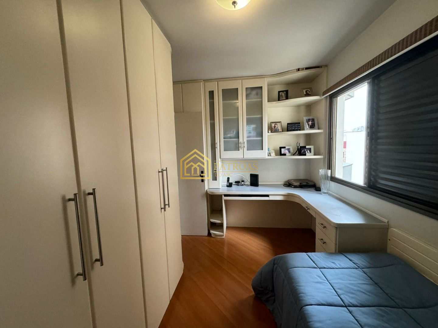 Apartamento à venda com 2 quartos, 64m² - Foto 23