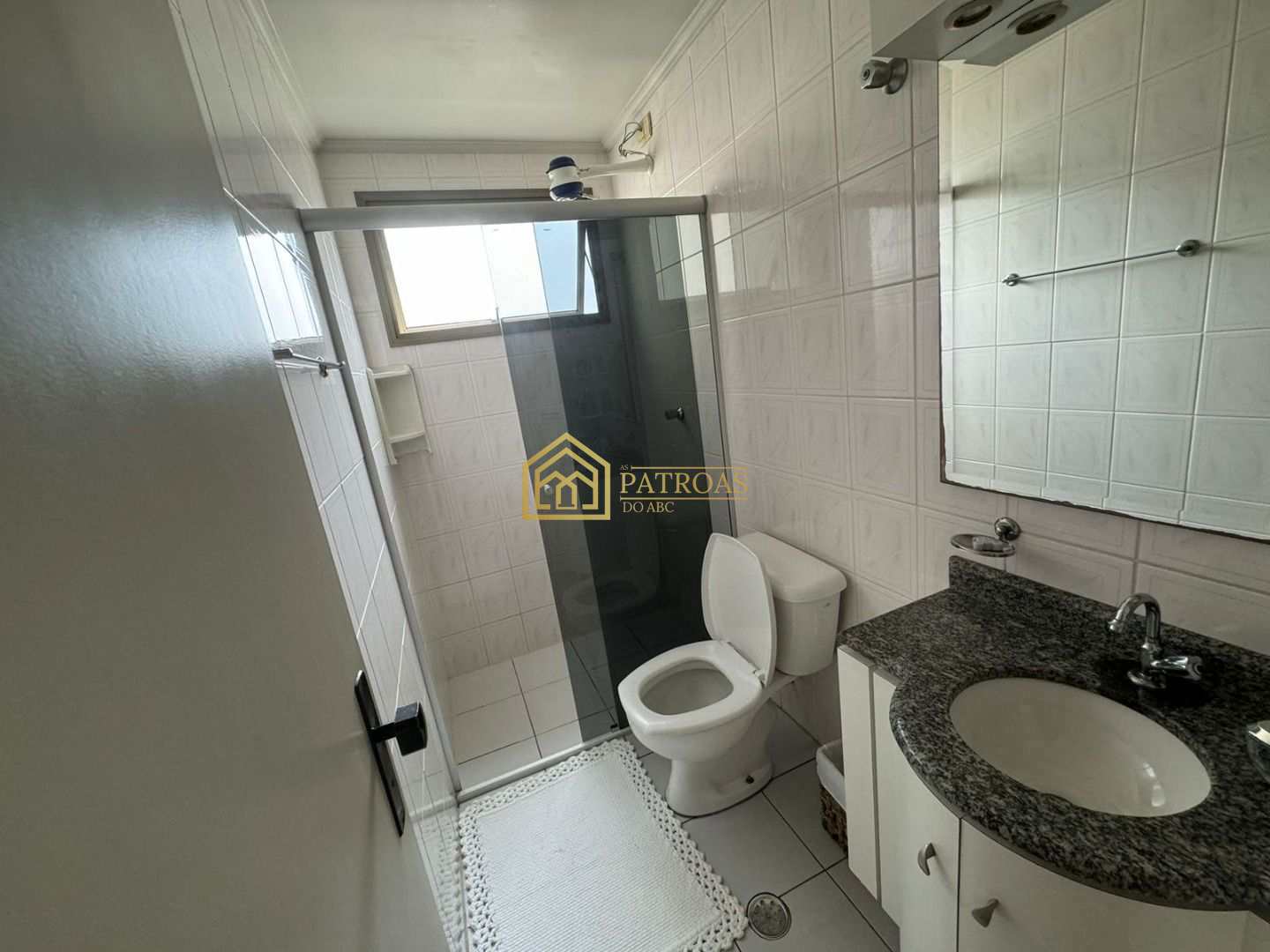 Apartamento à venda com 2 quartos, 64m² - Foto 26