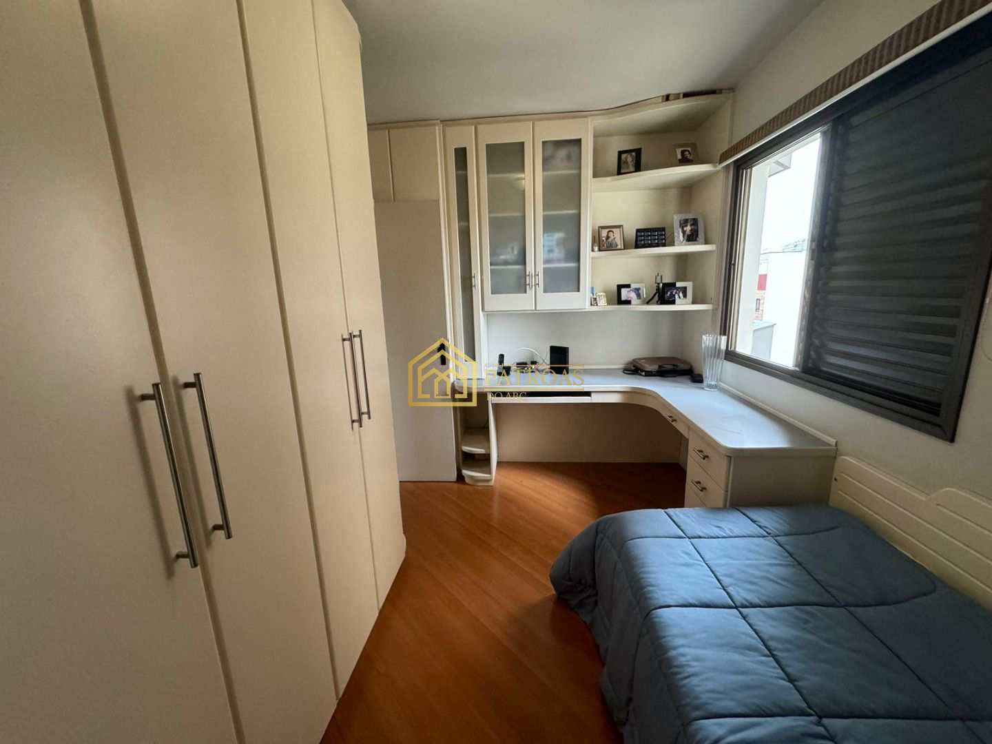 Apartamento à venda com 2 quartos, 64m² - Foto 24