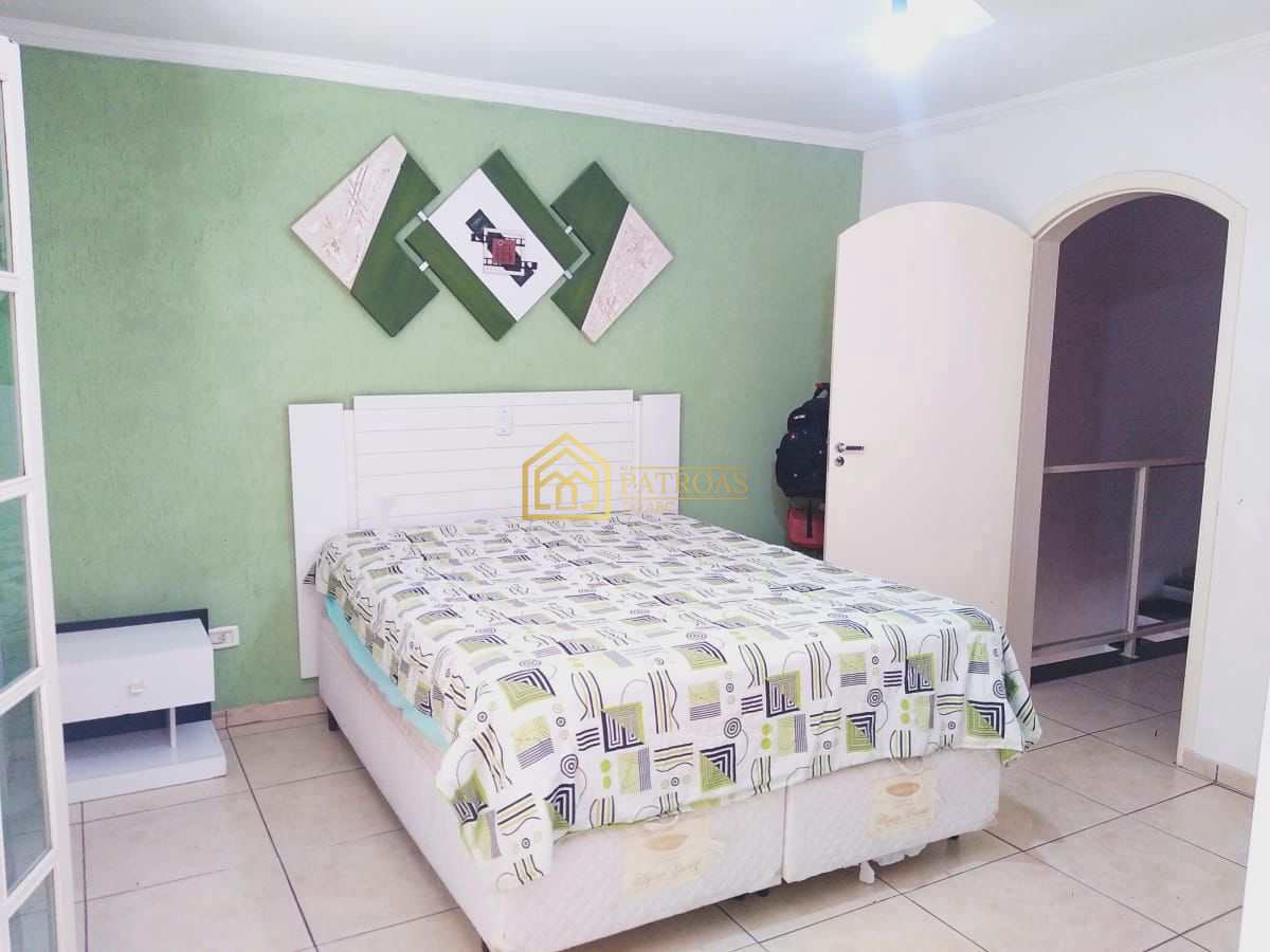 Sobrado à venda com 3 quartos, 242m² - Foto 21