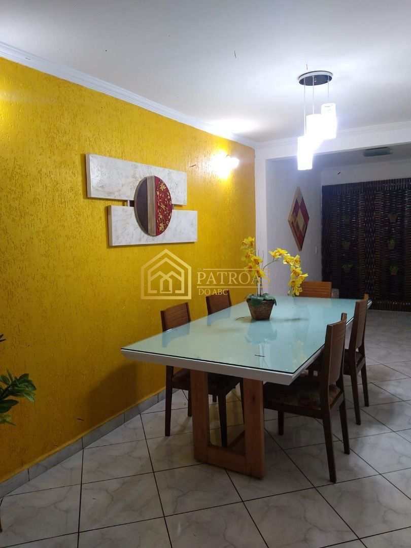 Sobrado à venda com 3 quartos, 242m² - Foto 2