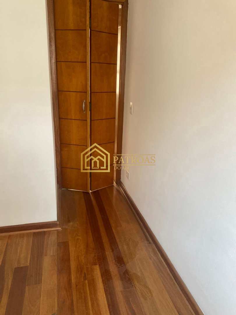 Apartamento à venda com 3 quartos, 64m² - Foto 11