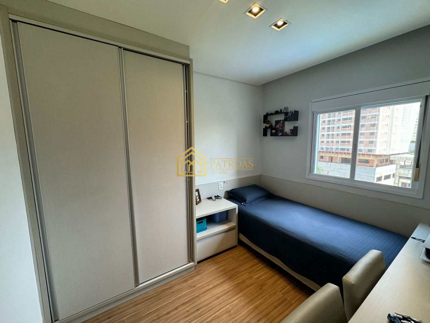 Apartamento à venda com 3 quartos, 106m² - Foto 24