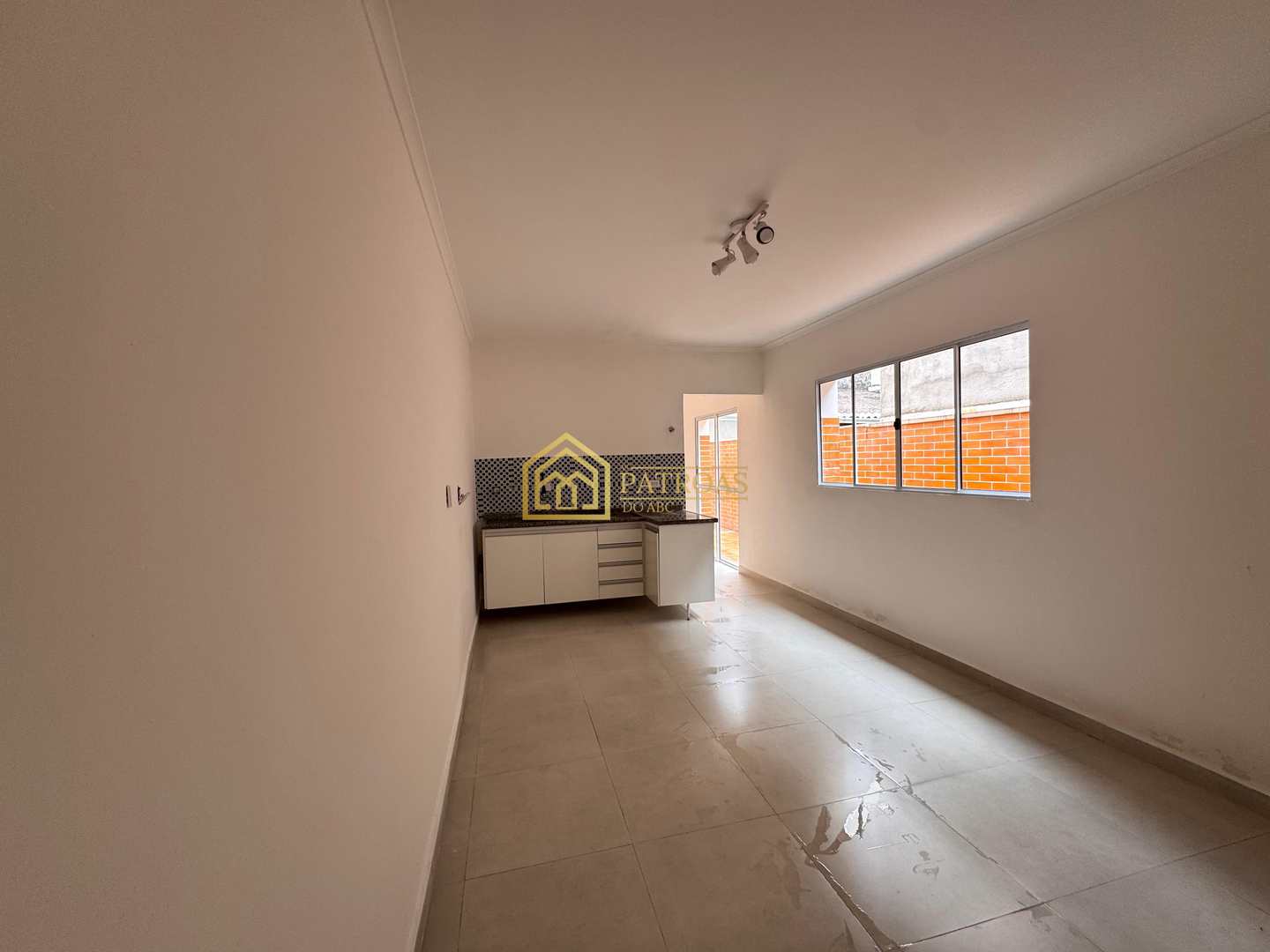 Sobrado à venda com 3 quartos, 210m² - Foto 14