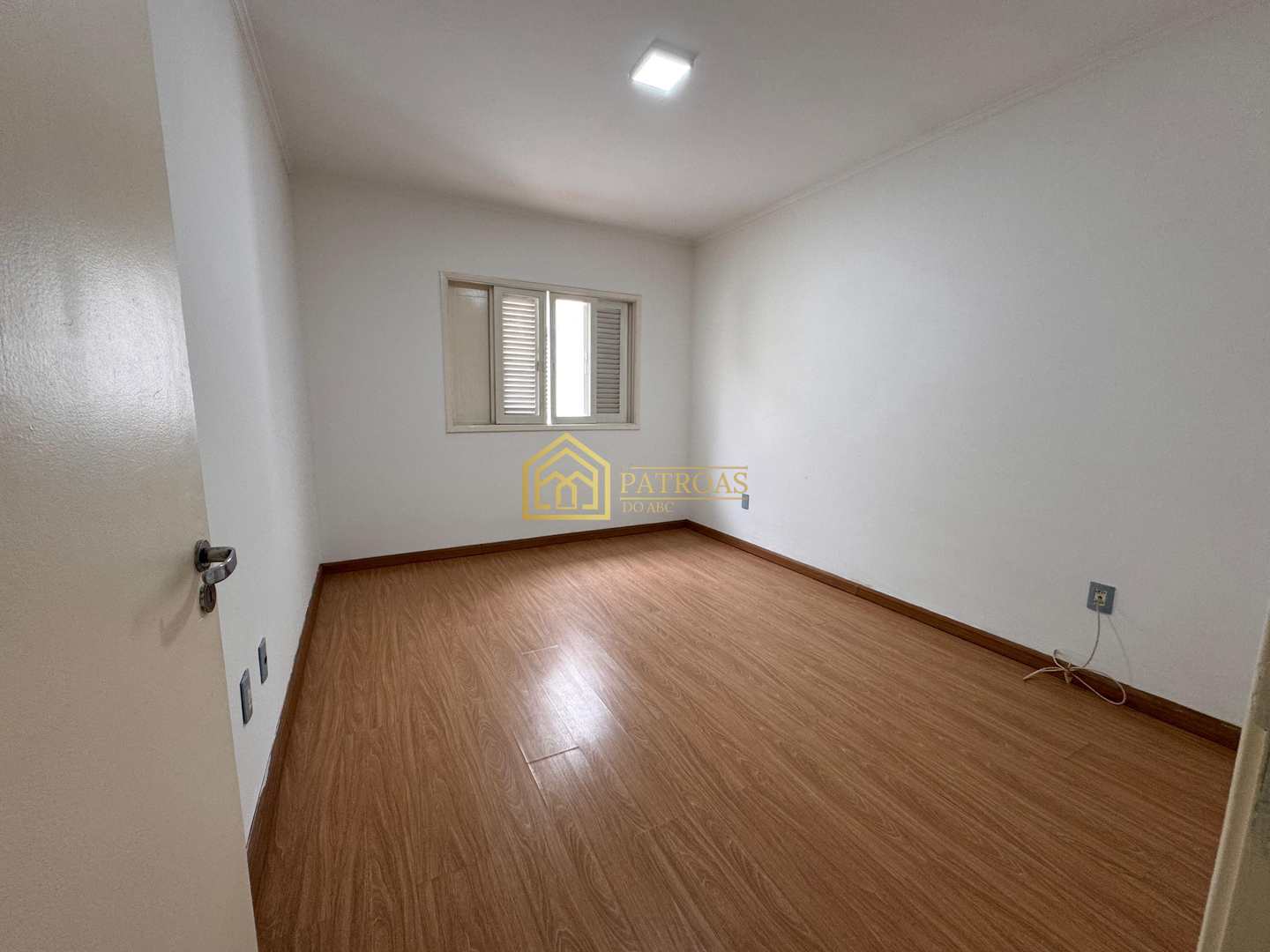 Sobrado à venda com 3 quartos, 210m² - Foto 25