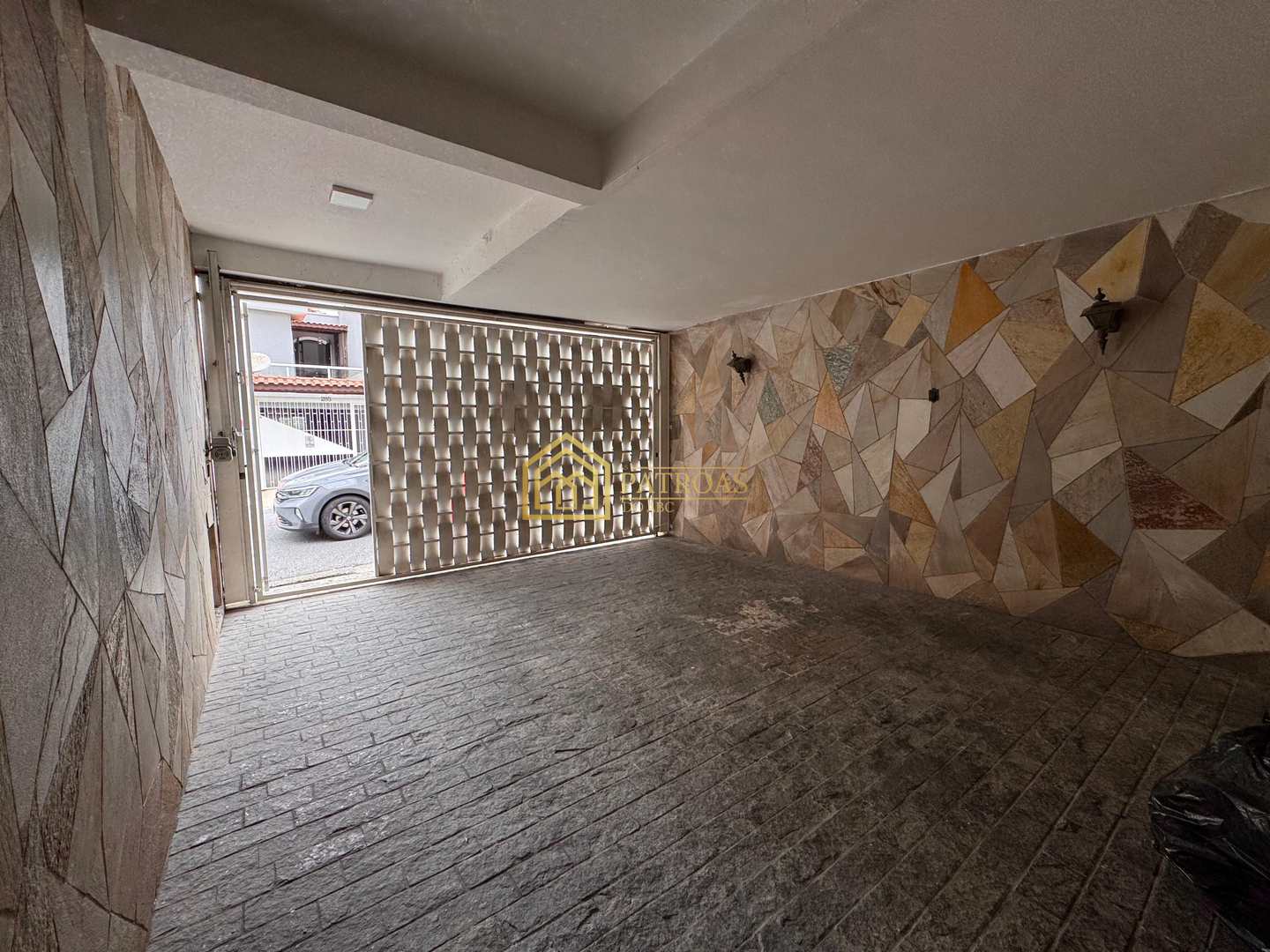 Sobrado à venda com 3 quartos, 210m² - Foto 3