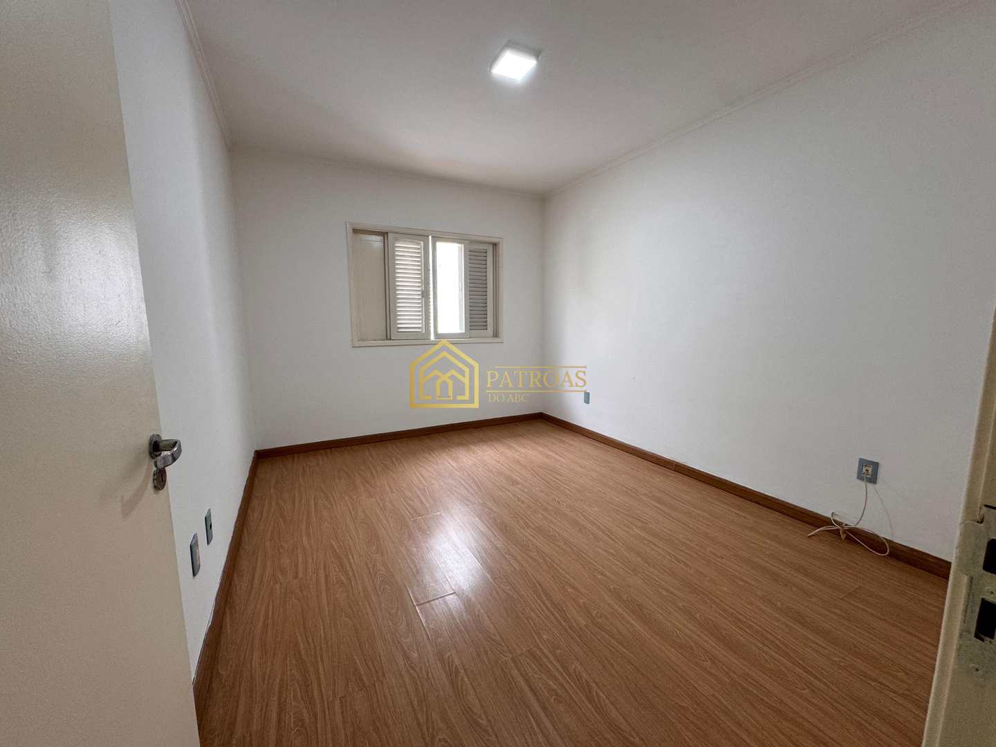 Sobrado à venda com 3 quartos, 210m² - Foto 24