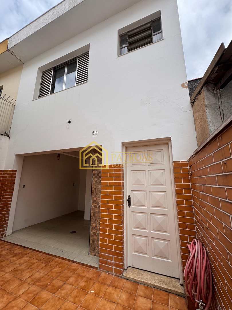 Sobrado à venda com 3 quartos, 210m² - Foto 9