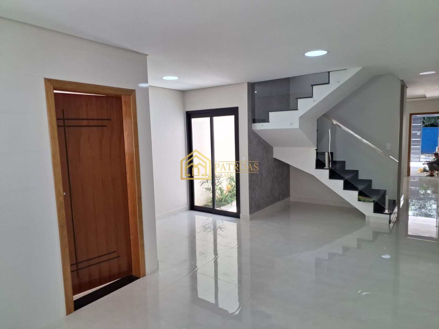 Sobrado à venda com 3 quartos, 166m² - Foto 4