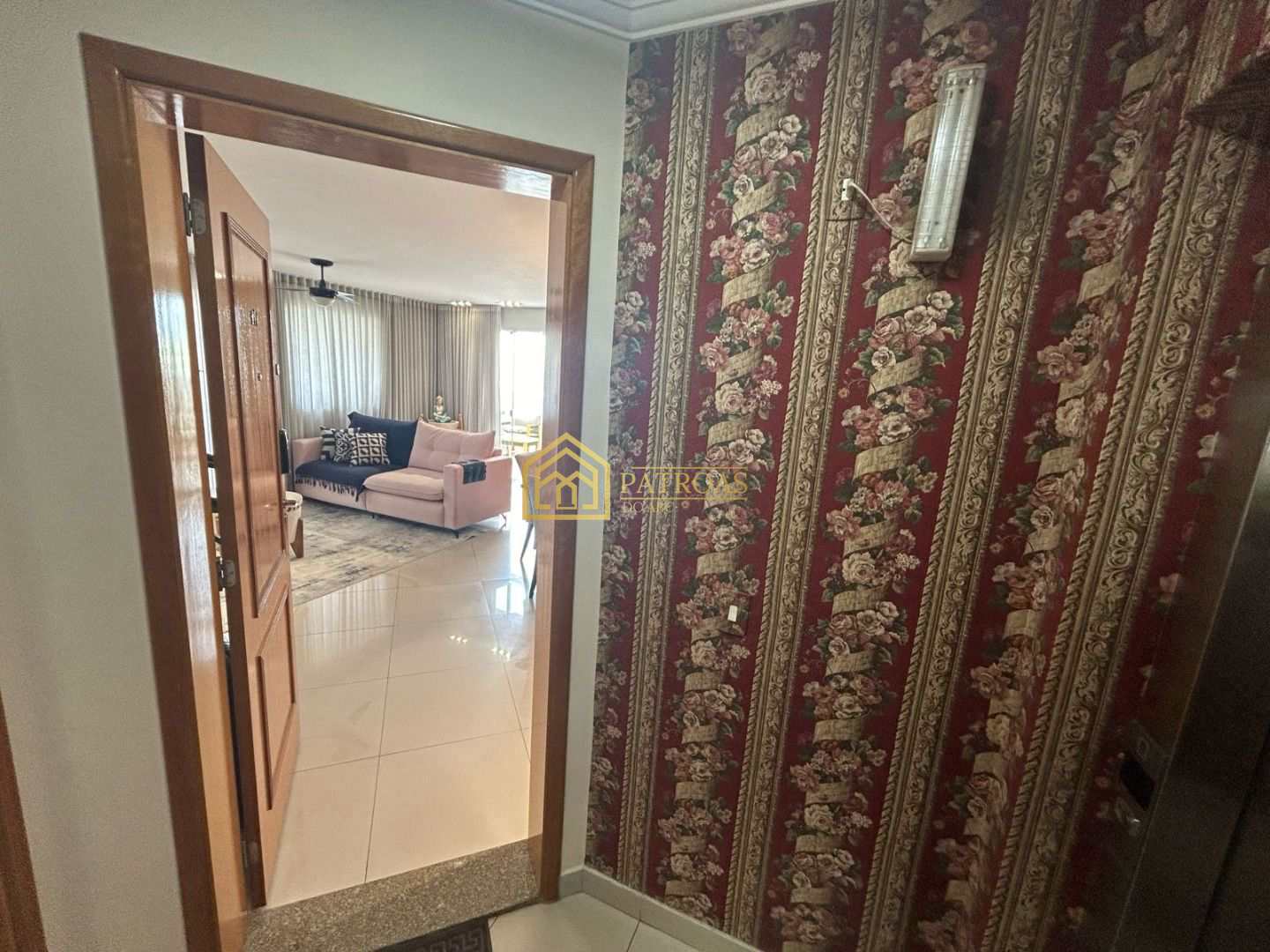 Apartamento à venda com 3 quartos, 167m² - Foto 12