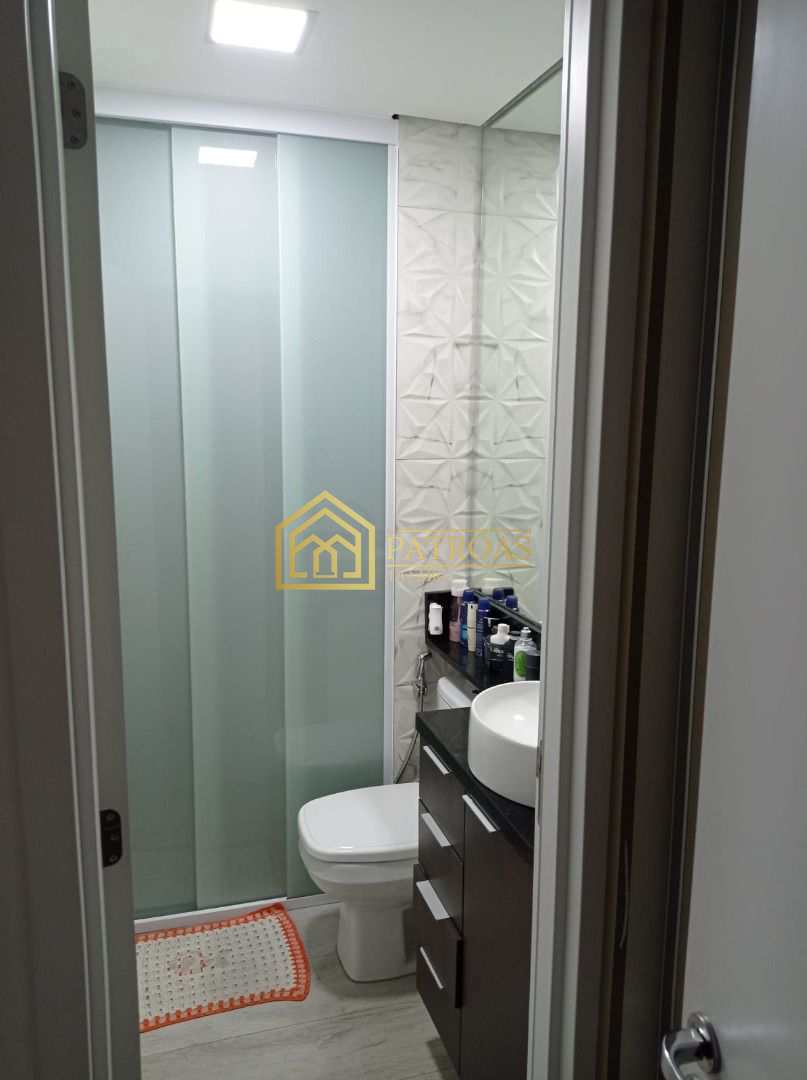 Apartamento à venda com 2 quartos, 63m² - Foto 15