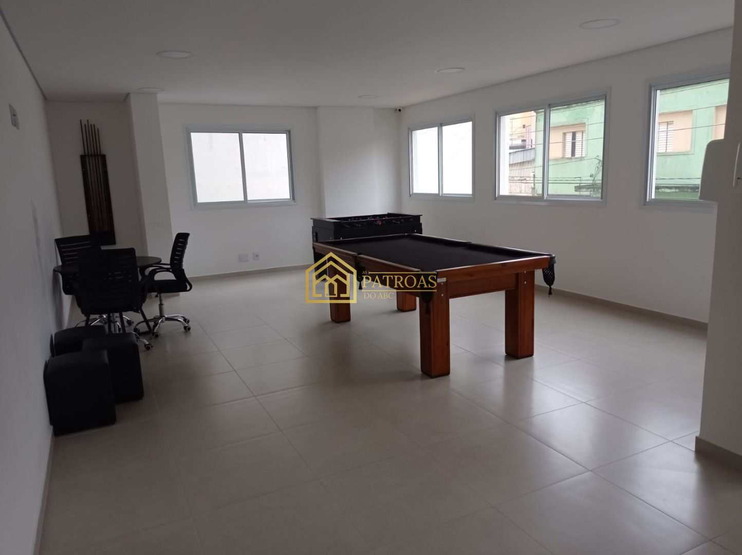 Apartamento à venda com 2 quartos, 63m² - Foto 22