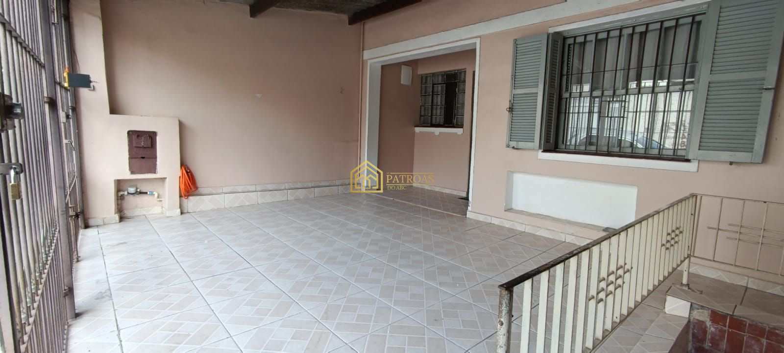 Casa à venda com 2 quartos, 193m² - Foto 9