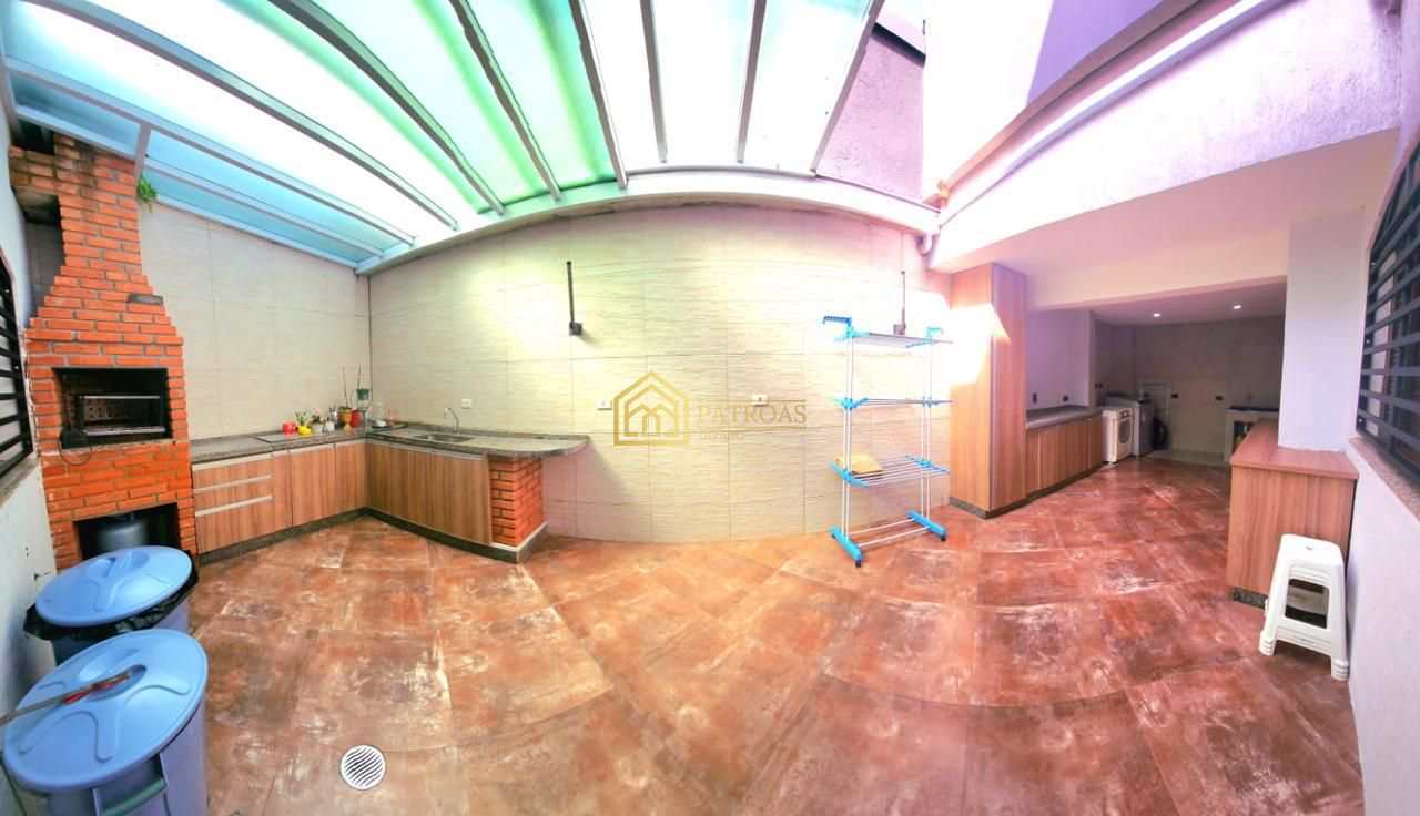 Casa à venda com 3 quartos, 318m² - Foto 19