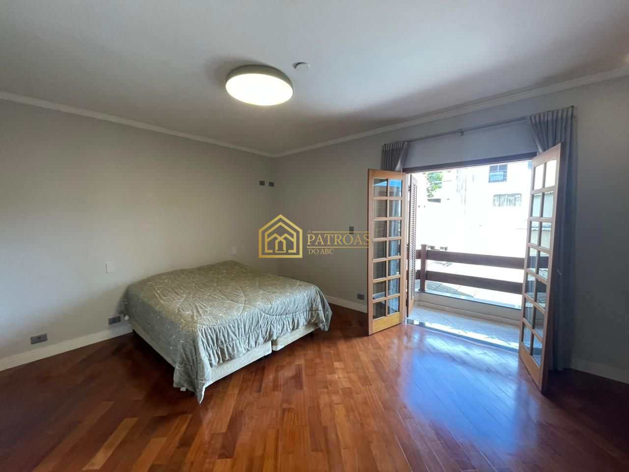 Sobrado à venda com 4 quartos, 314m² - Foto 22