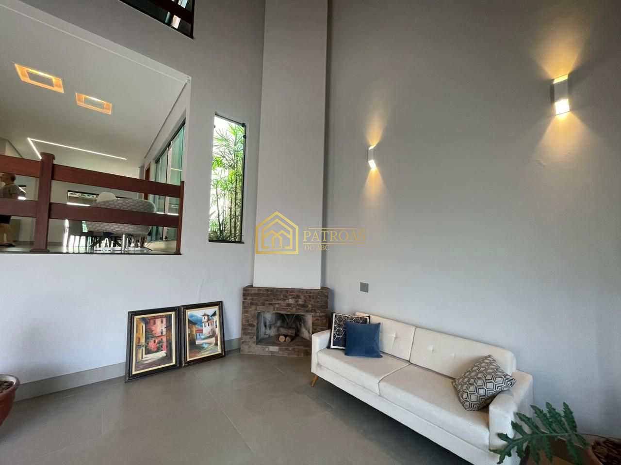 Sobrado à venda com 4 quartos, 314m² - Foto 5