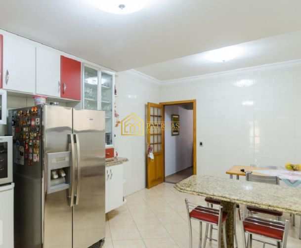 Sobrado à venda com 4 quartos, 247m² - Foto 7