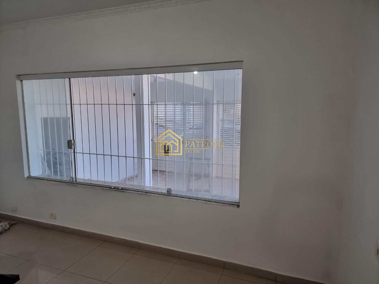 Sobrado à venda com 3 quartos, 210m² - Foto 8