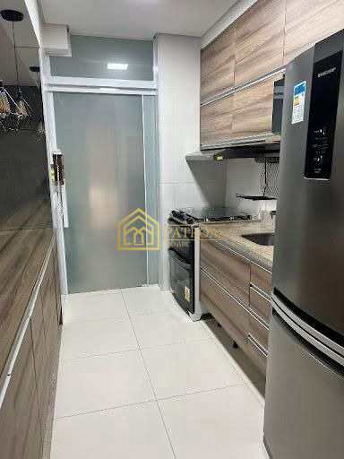 Apartamento à venda com 3 quartos, 94m² - Foto 5